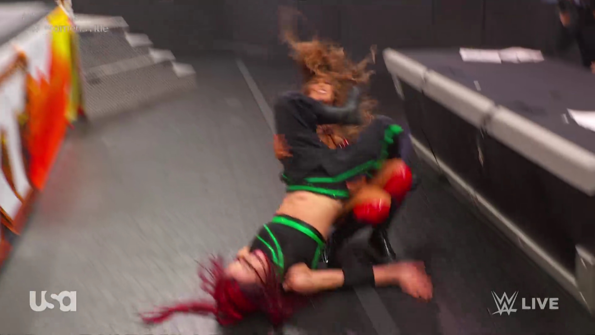 WWE_NXT_2022_11_15_USAN_1080p_WEB_h264-HEEL5Beztv_re5D_mkv0616.jpg