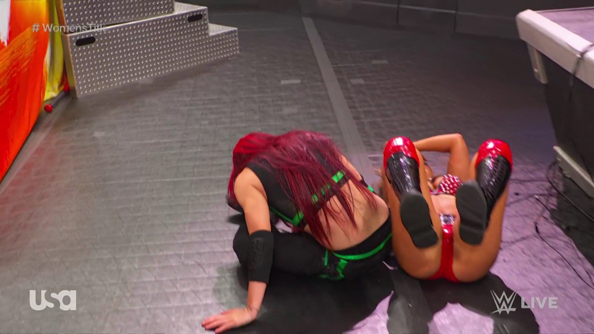 WWE_NXT_2022_11_15_USAN_1080p_WEB_h264-HEEL5Beztv_re5D_mkv0618.jpg
