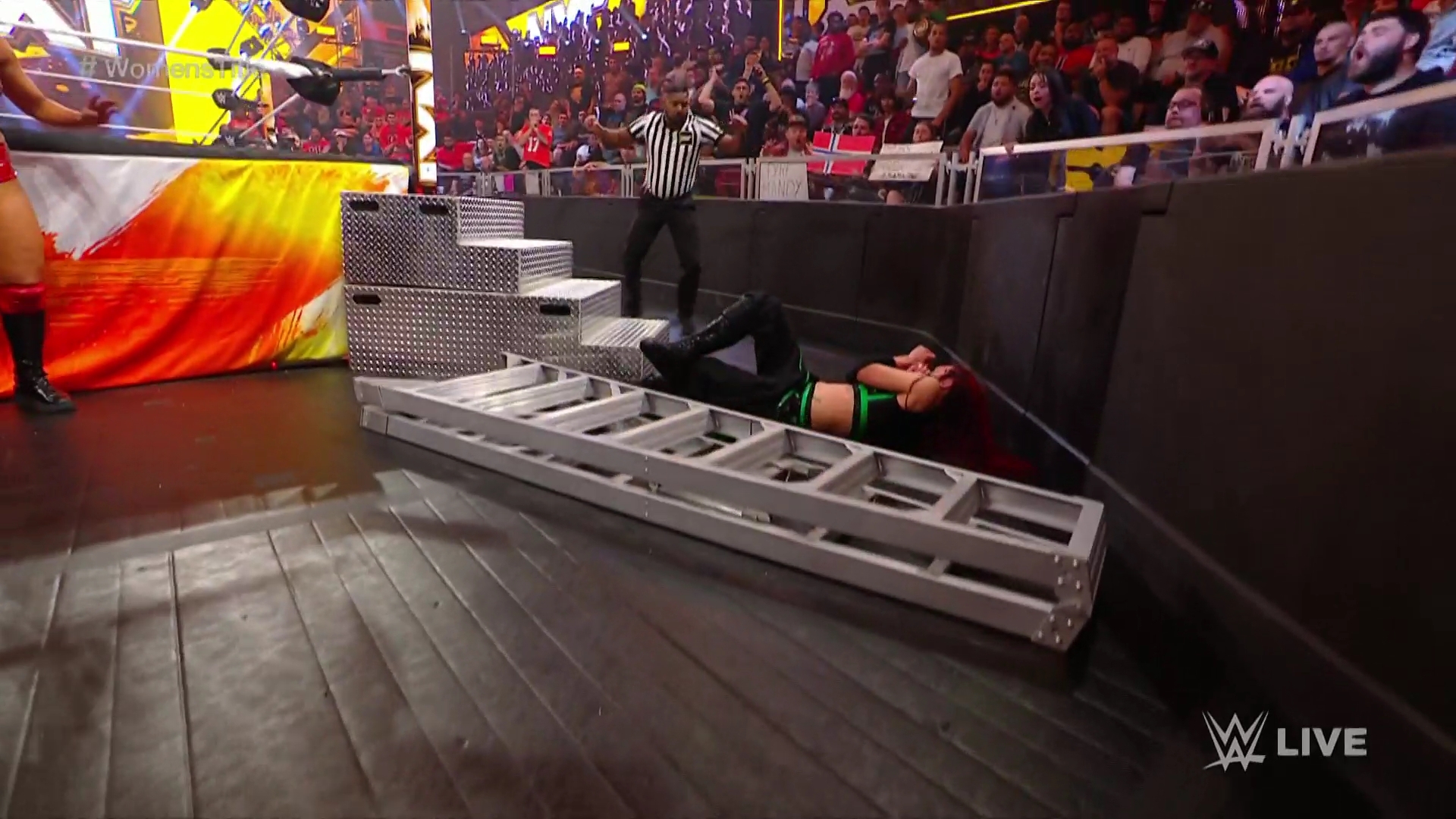 WWE_NXT_2022_11_15_USAN_1080p_WEB_h264-HEEL5Beztv_re5D_mkv0680.jpg
