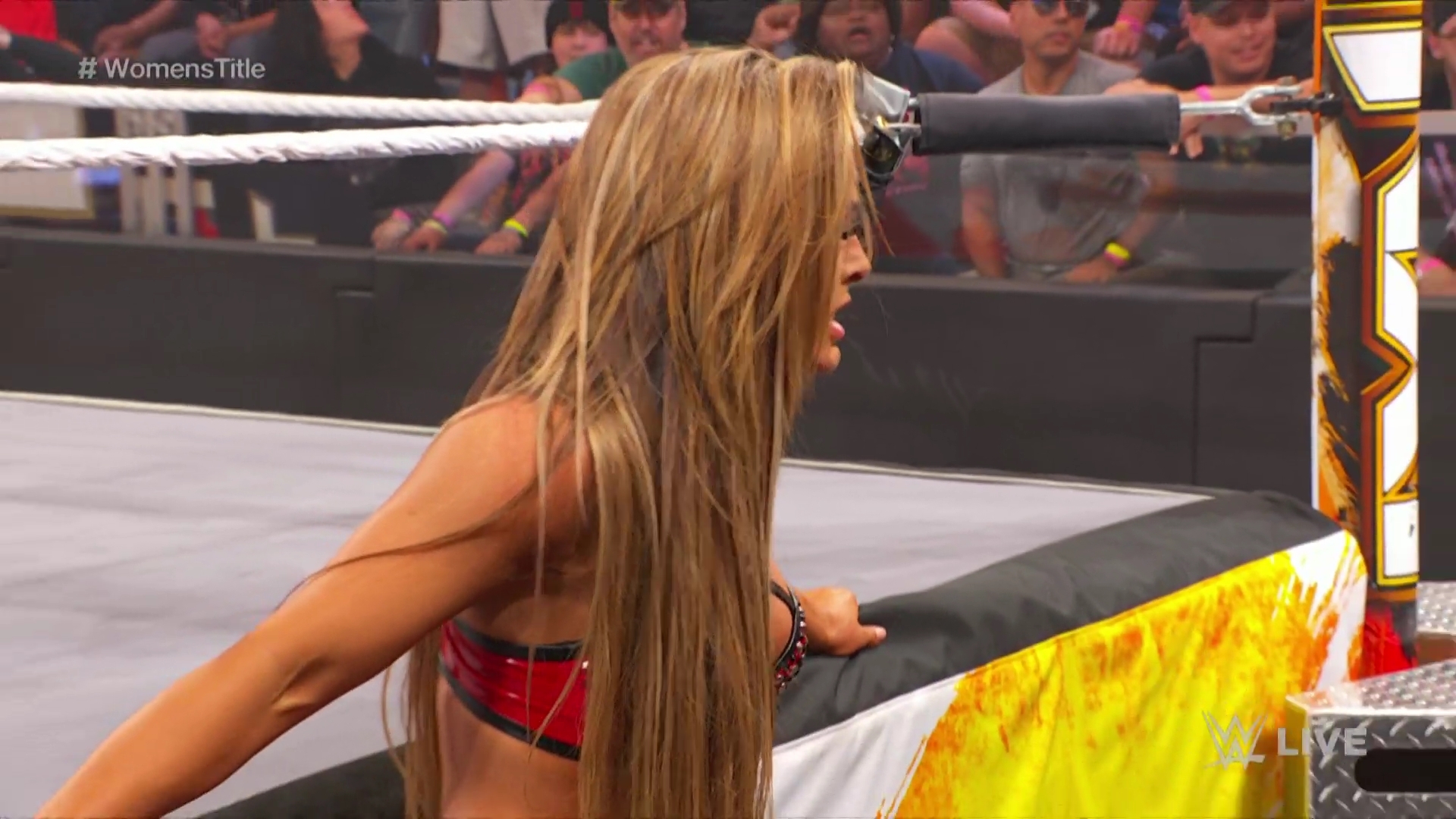 WWE_NXT_2022_11_15_USAN_1080p_WEB_h264-HEEL5Beztv_re5D_mkv0687.jpg
