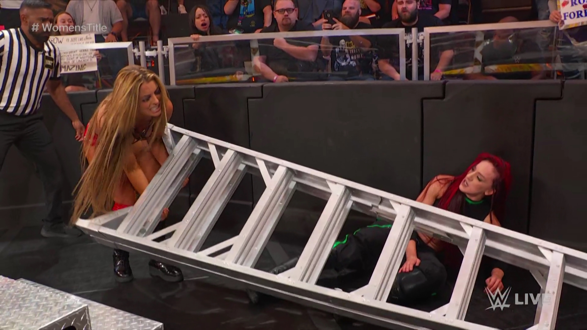 WWE_NXT_2022_11_15_USAN_1080p_WEB_h264-HEEL5Beztv_re5D_mkv0700.jpg