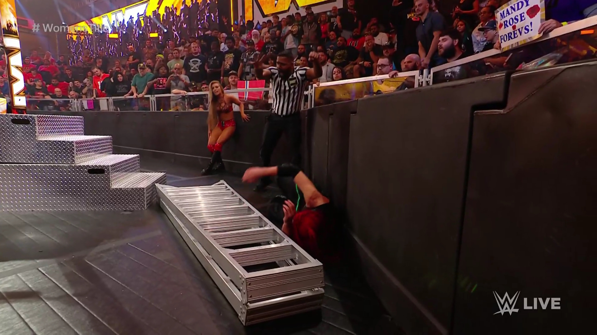 WWE_NXT_2022_11_15_USAN_1080p_WEB_h264-HEEL5Beztv_re5D_mkv0716.jpg