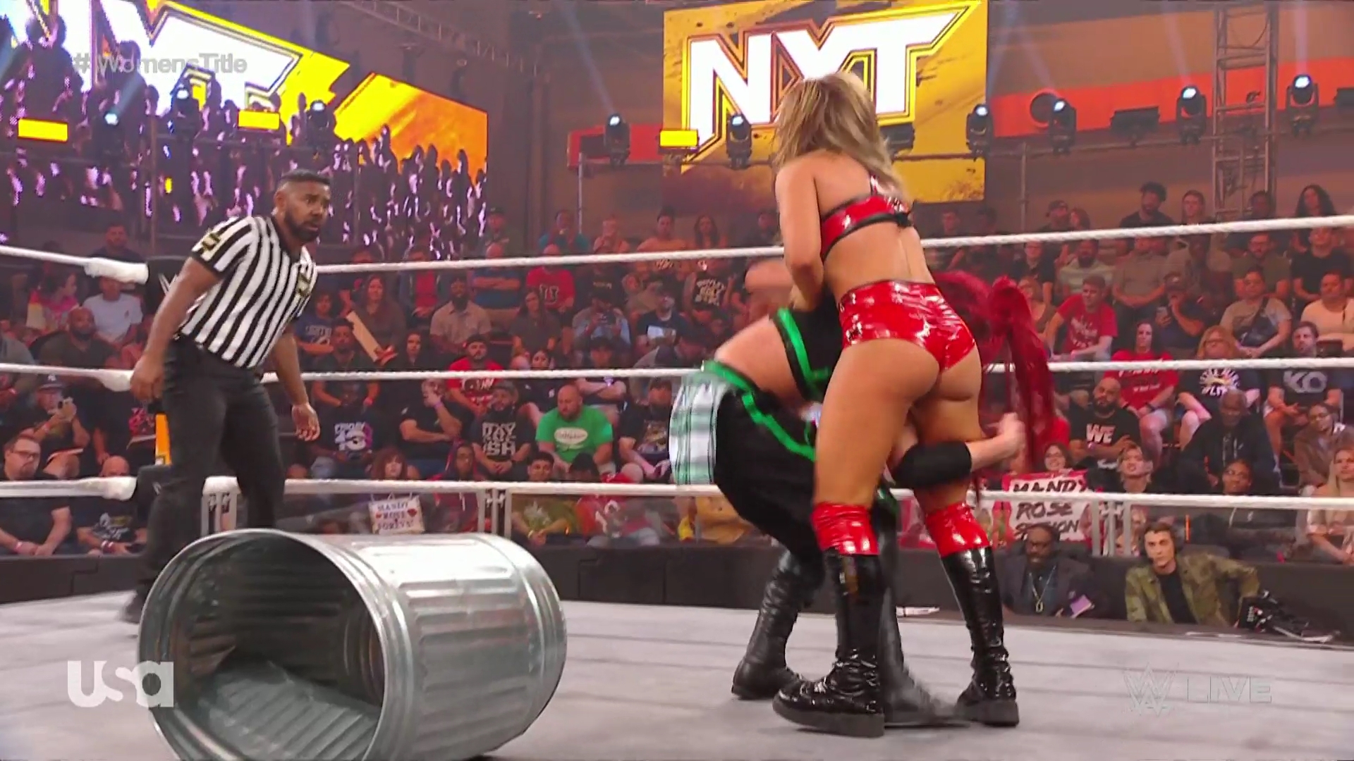 WWE_NXT_2022_11_15_USAN_1080p_WEB_h264-HEEL5Beztv_re5D_mkv0758.jpg