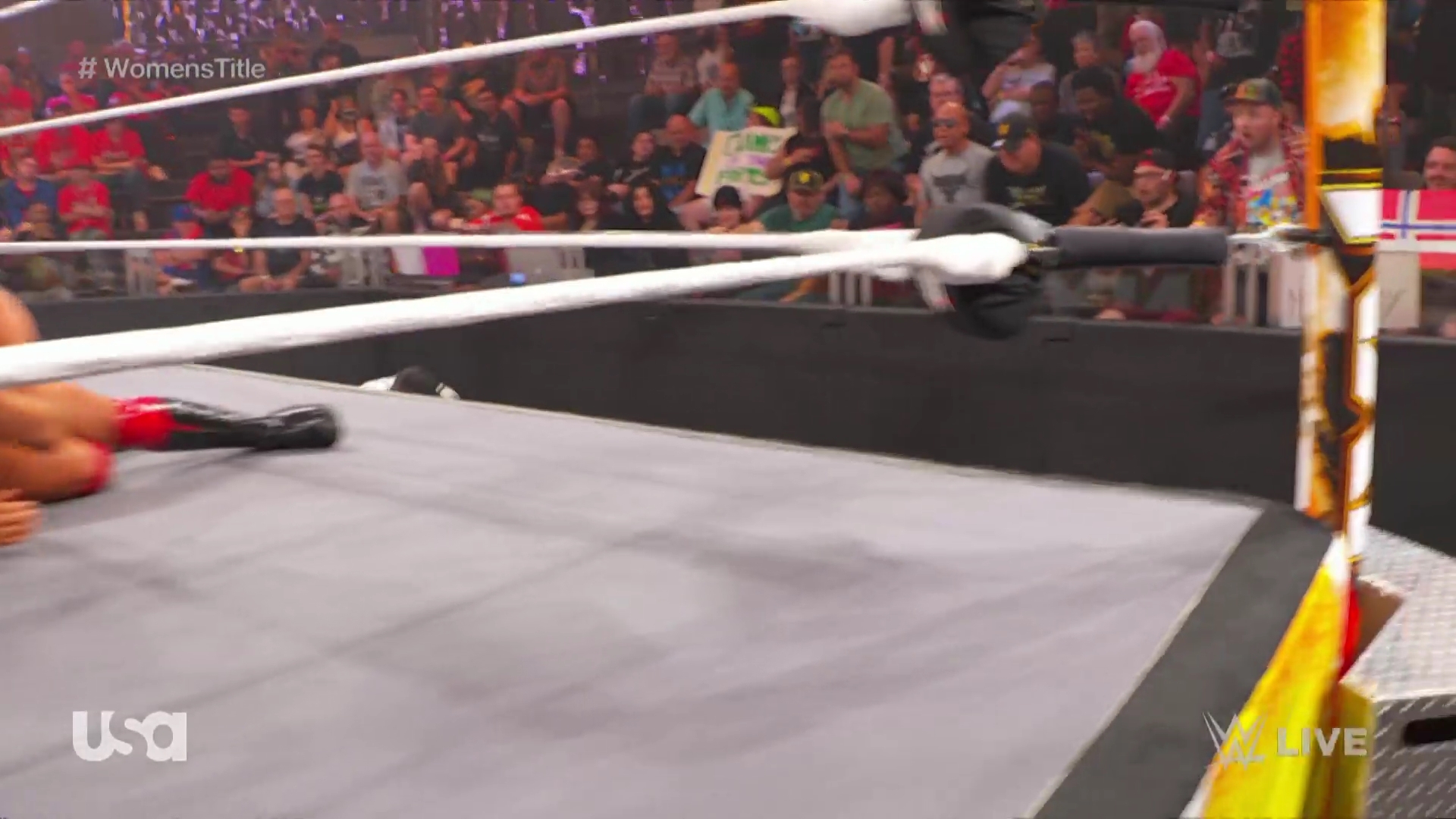 WWE_NXT_2022_11_15_USAN_1080p_WEB_h264-HEEL5Beztv_re5D_mkv0798.jpg