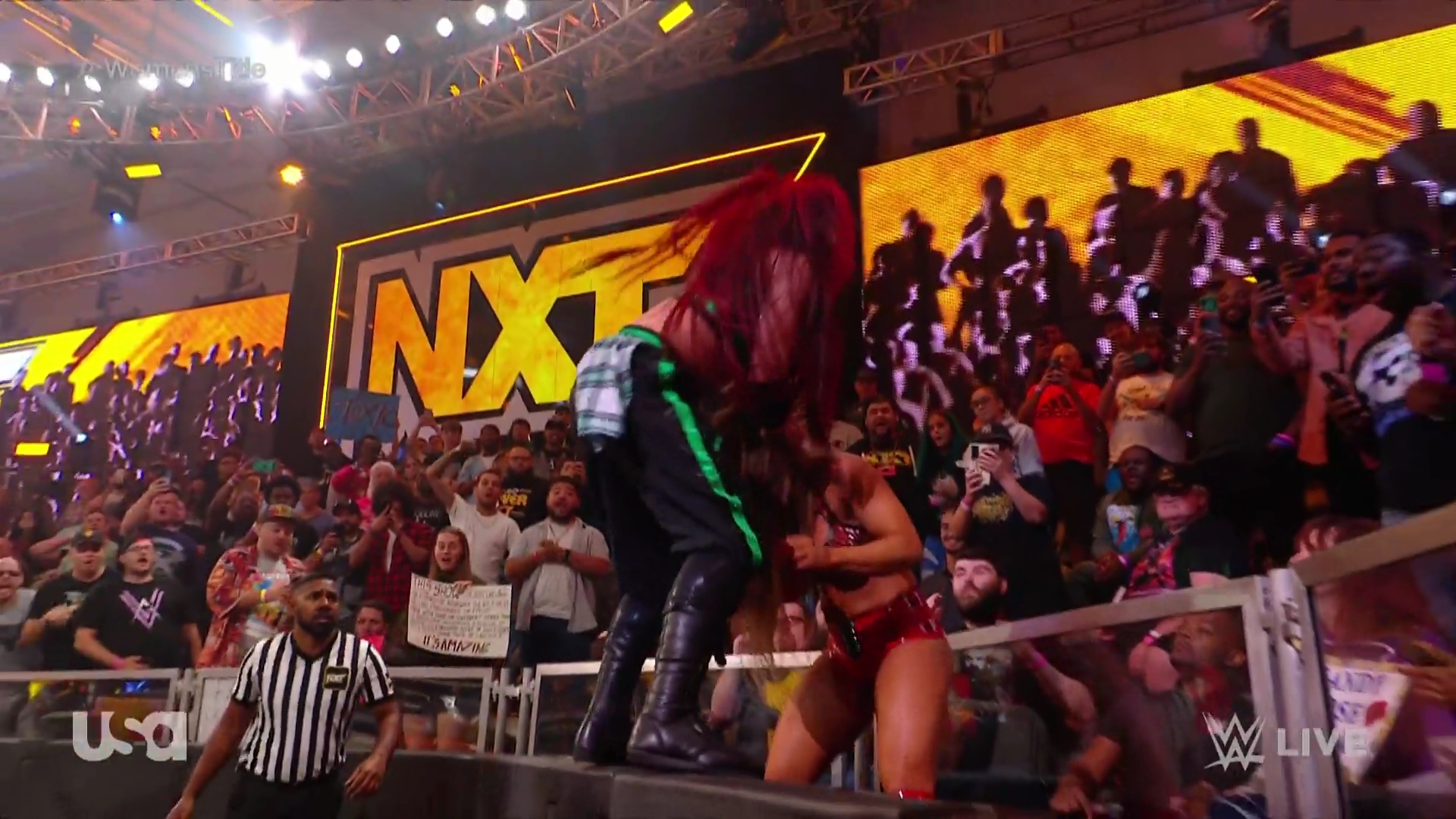 WWE_NXT_2022_11_15_USAN_1080p_WEB_h264-HEEL5Beztv_re5D_mkv0835.jpg