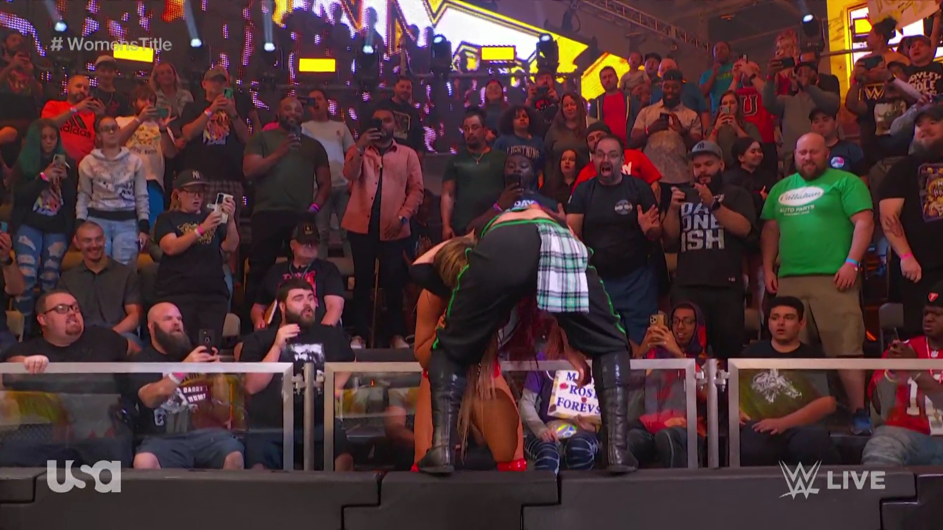 WWE_NXT_2022_11_15_USAN_1080p_WEB_h264-HEEL5Beztv_re5D_mkv0837.jpg