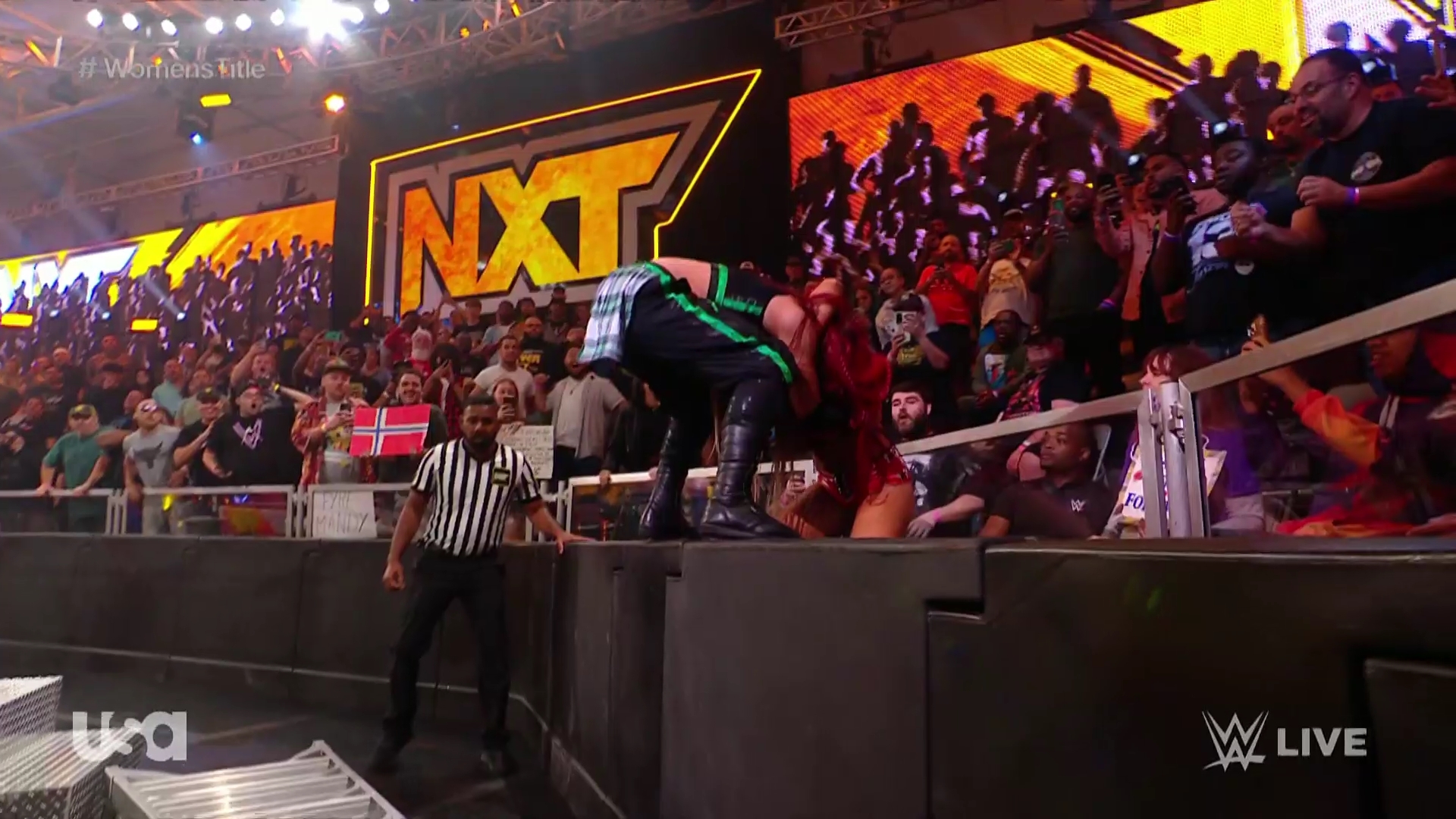 WWE_NXT_2022_11_15_USAN_1080p_WEB_h264-HEEL5Beztv_re5D_mkv0838.jpg