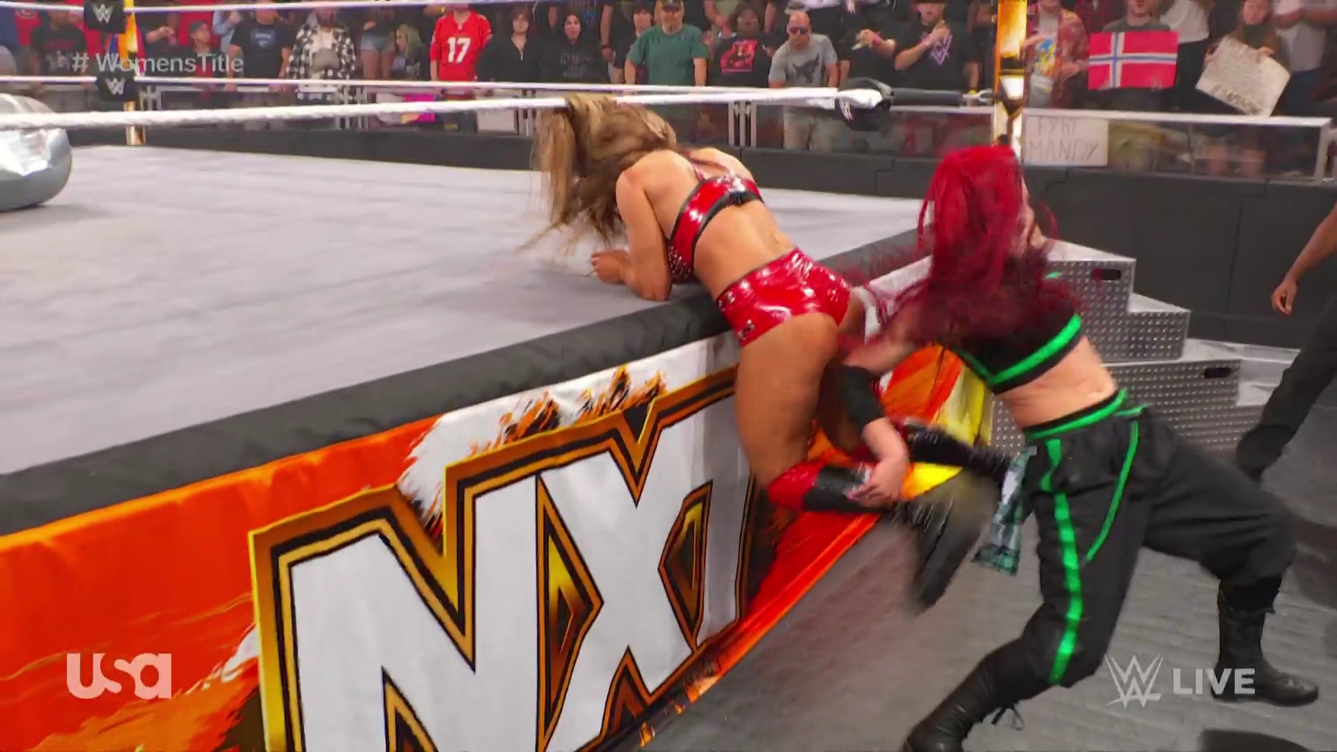 WWE_NXT_2022_11_15_USAN_1080p_WEB_h264-HEEL5Beztv_re5D_mkv0886.jpg