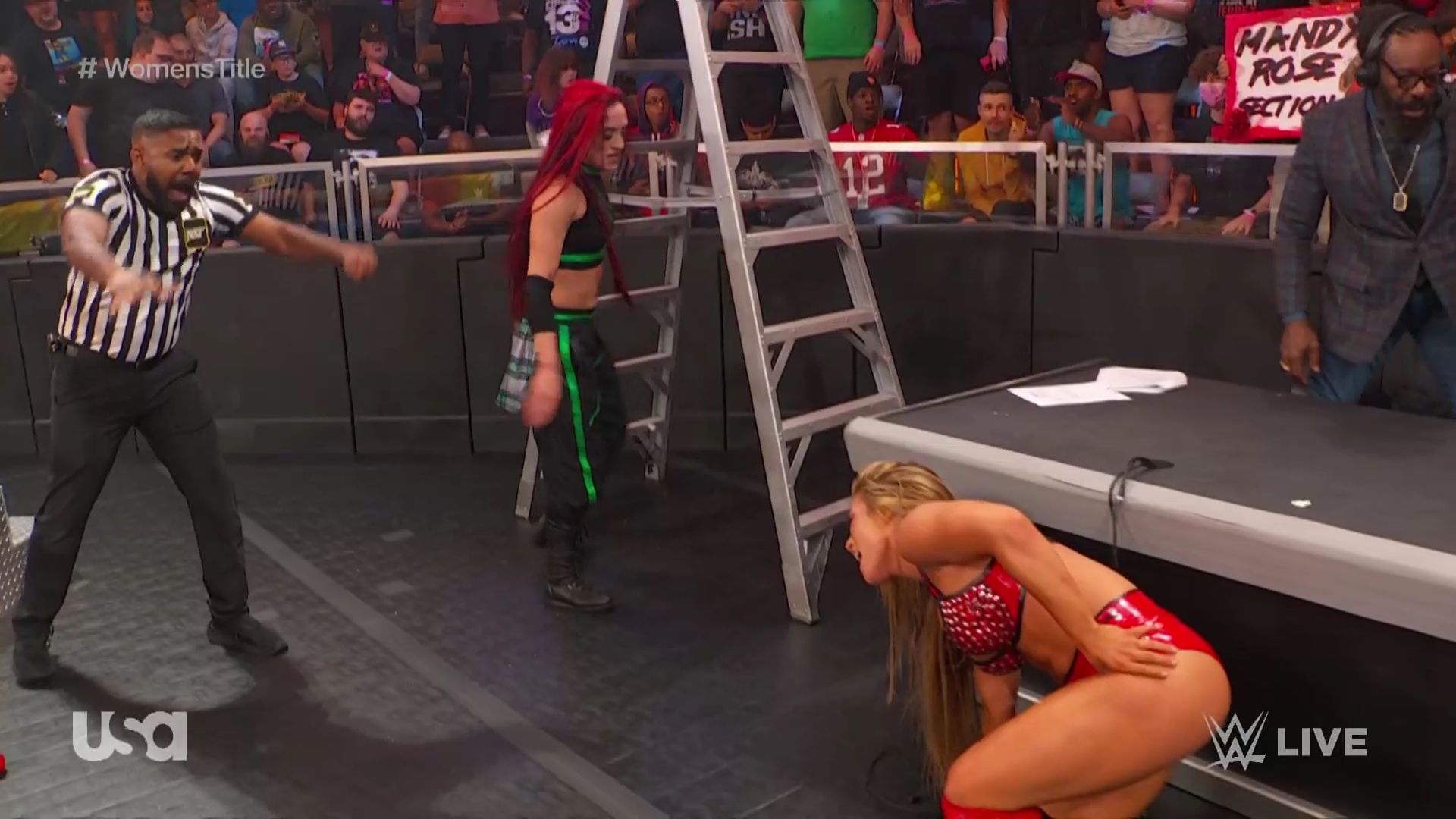 WWE_NXT_2022_11_15_USAN_1080p_WEB_h264-HEEL5Beztv_re5D_mkv0921.jpg