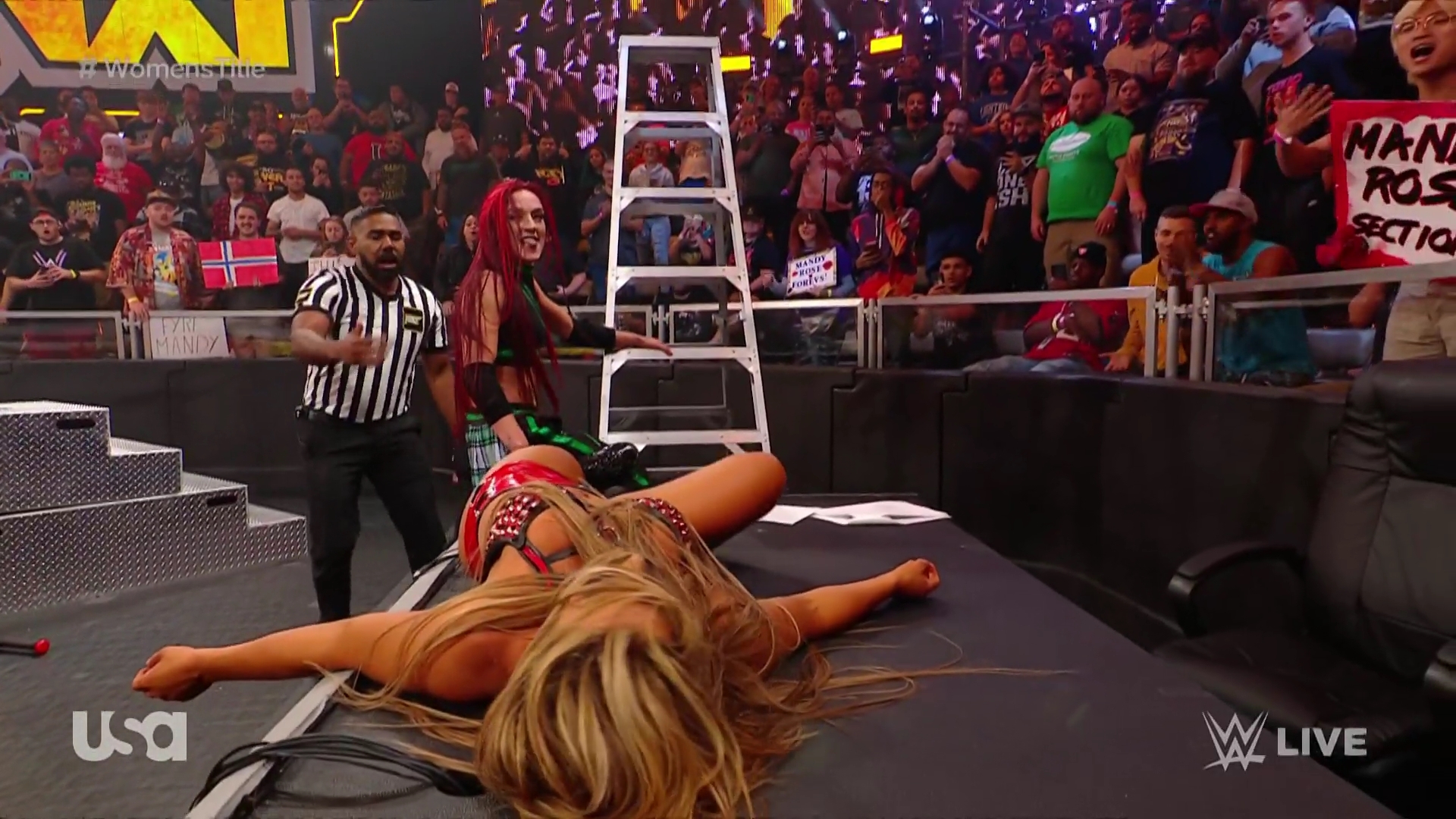 WWE_NXT_2022_11_15_USAN_1080p_WEB_h264-HEEL5Beztv_re5D_mkv0930.jpg
