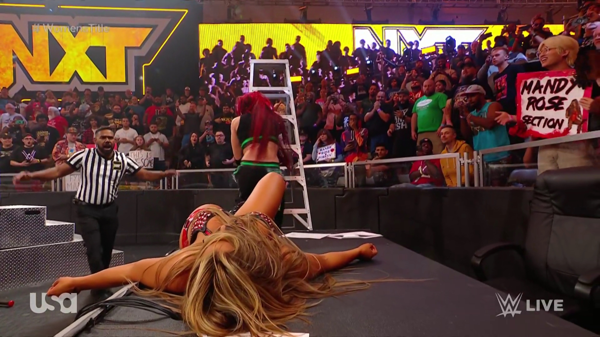 WWE_NXT_2022_11_15_USAN_1080p_WEB_h264-HEEL5Beztv_re5D_mkv0931.jpg