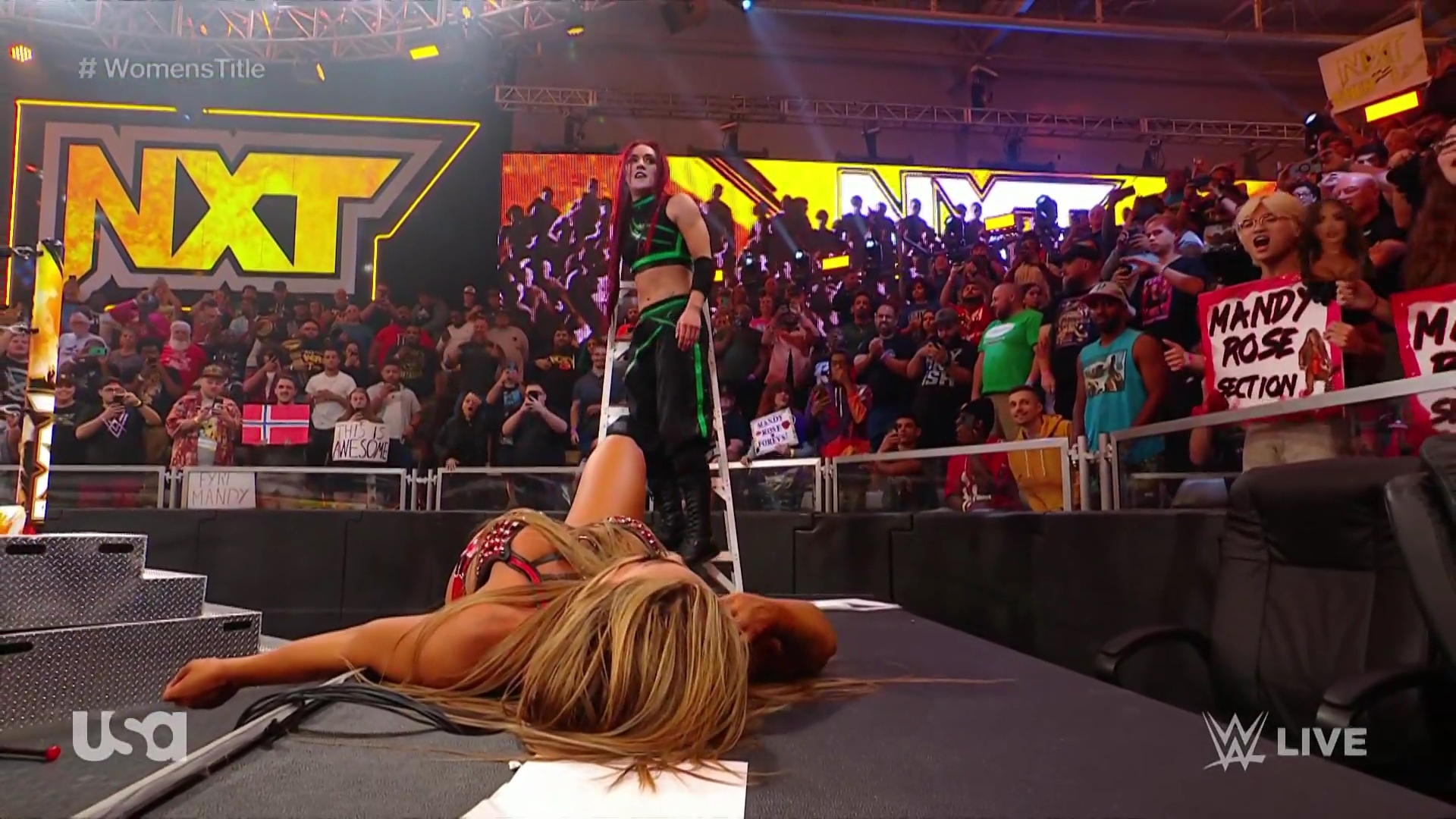 WWE_NXT_2022_11_15_USAN_1080p_WEB_h264-HEEL5Beztv_re5D_mkv0933.jpg