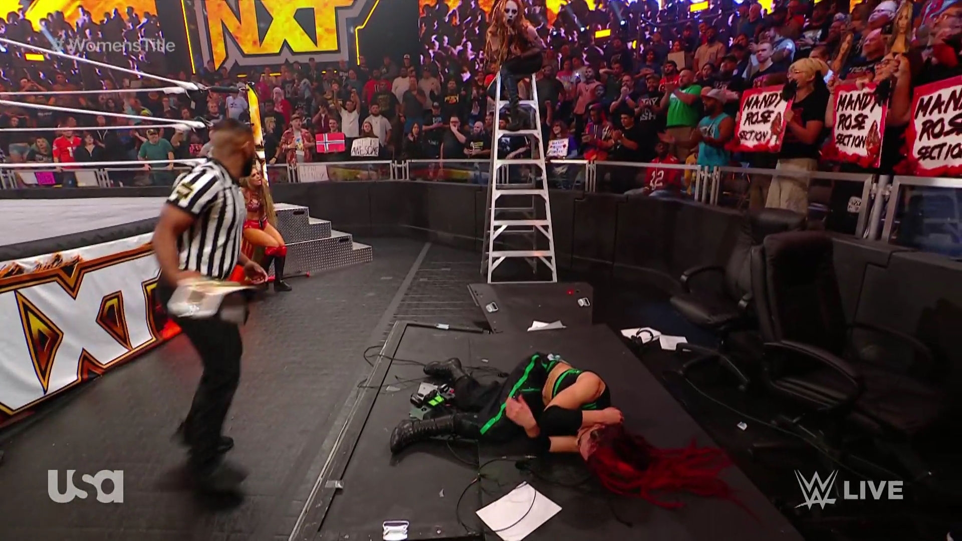 WWE_NXT_2022_11_15_USAN_1080p_WEB_h264-HEEL5Beztv_re5D_mkv0983.jpg