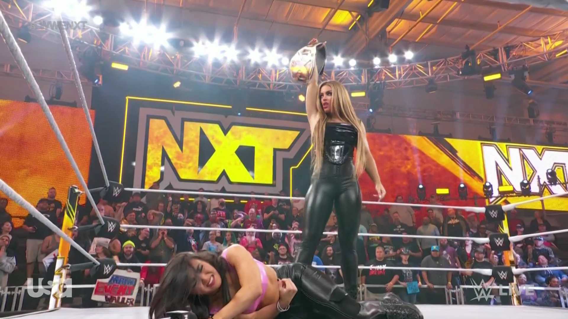 WWE_NXT_2022_12_13_1080p_HDTV_x264-NWCHD_mp40042.jpg