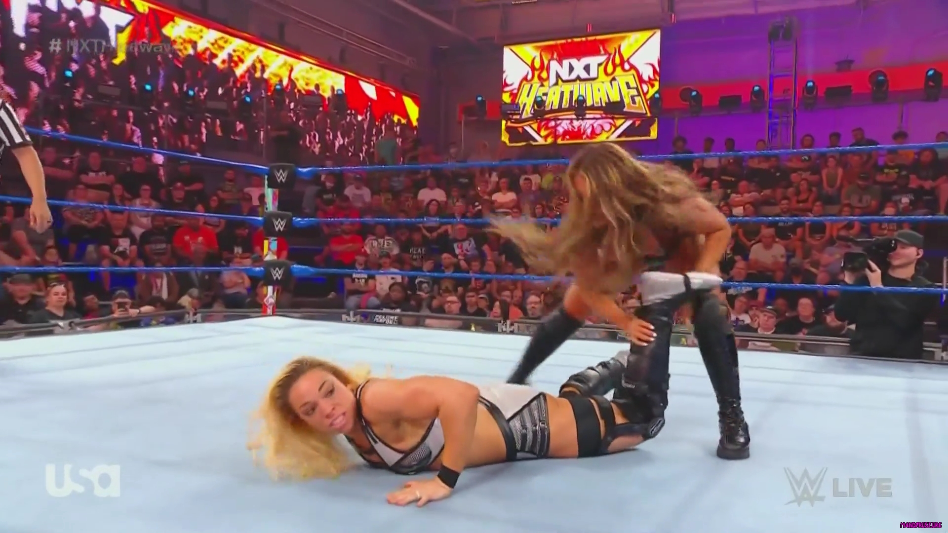 WWE_NXT_2_0_2022_08_16_Heatwave_1080p_HDTV_x264-NWCHD_mp40388.jpg
