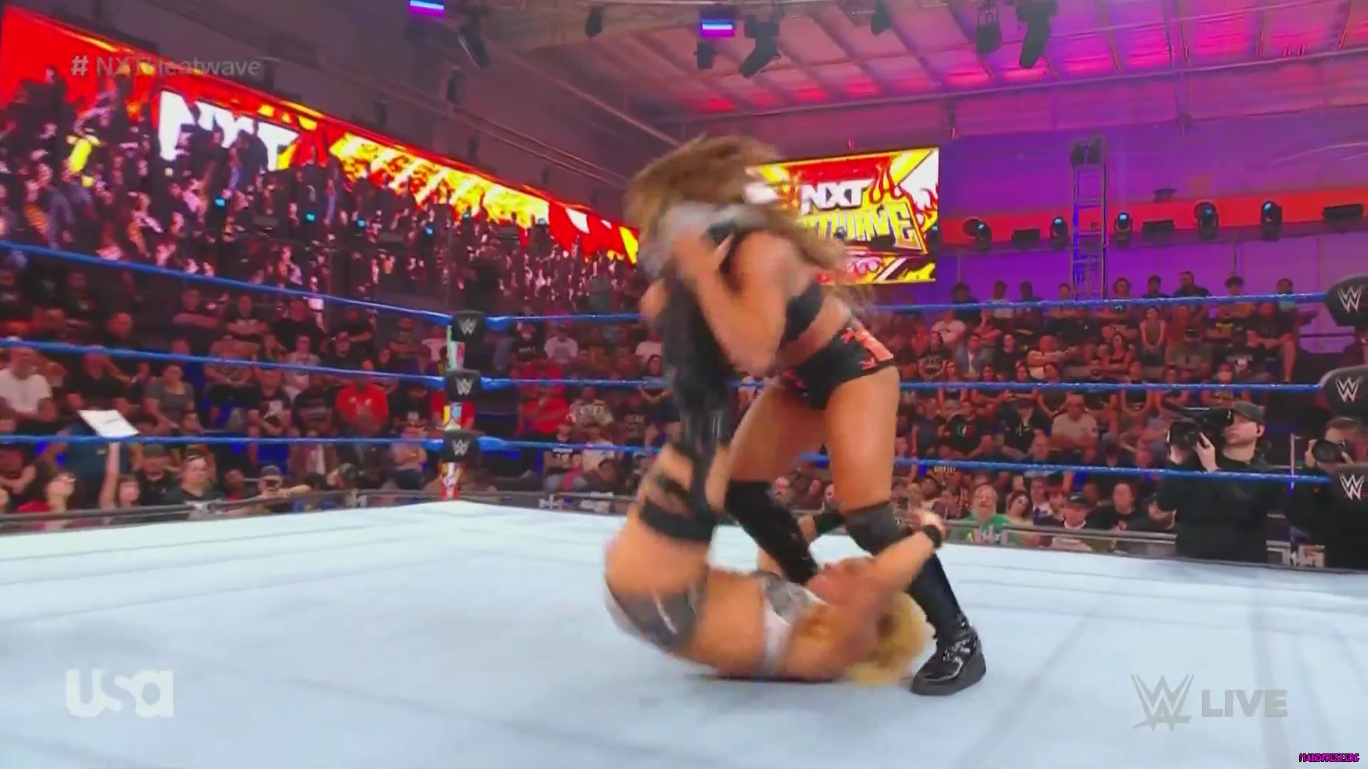 WWE_NXT_2_0_2022_08_16_Heatwave_1080p_HDTV_x264-NWCHD_mp40390.jpg