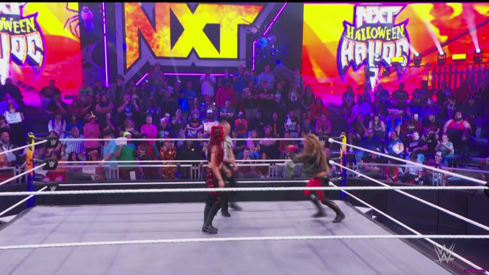 WWE_NXT_Halloween_Havoc_2022_PPV_1080p_HDTV_x264-Star_mkv0485.jpg