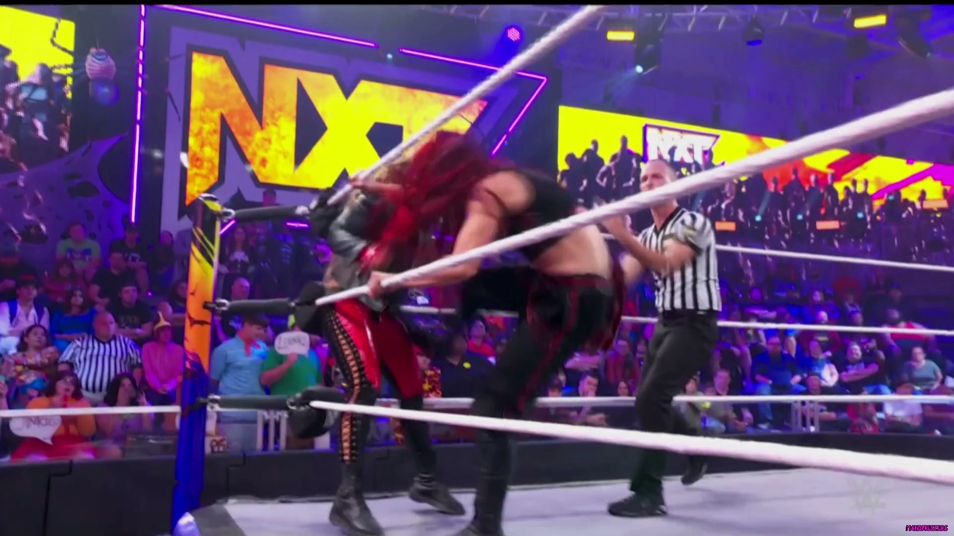 WWE_NXT_Halloween_Havoc_2022_PPV_1080p_HDTV_x264-Star_mkv0497.jpg