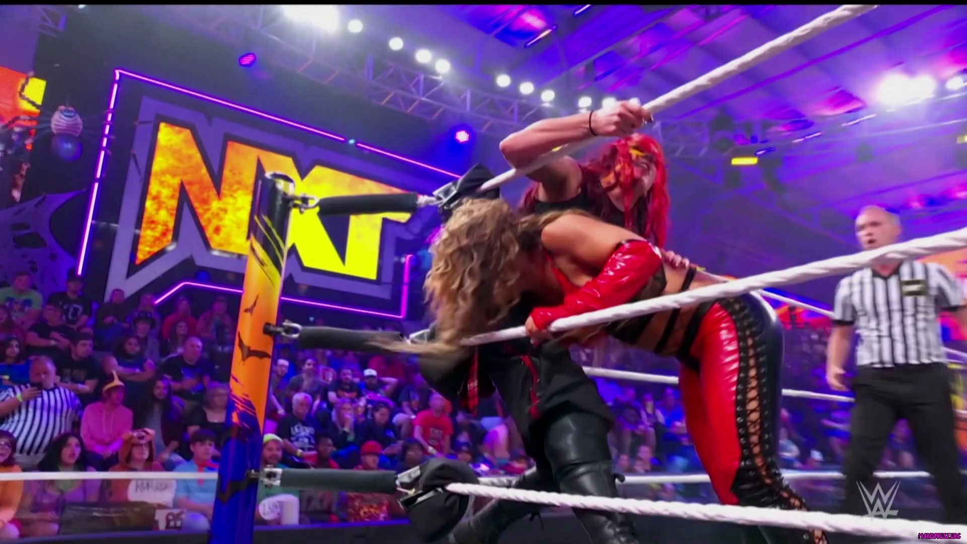 WWE_NXT_Halloween_Havoc_2022_PPV_1080p_HDTV_x264-Star_mkv0601.jpg