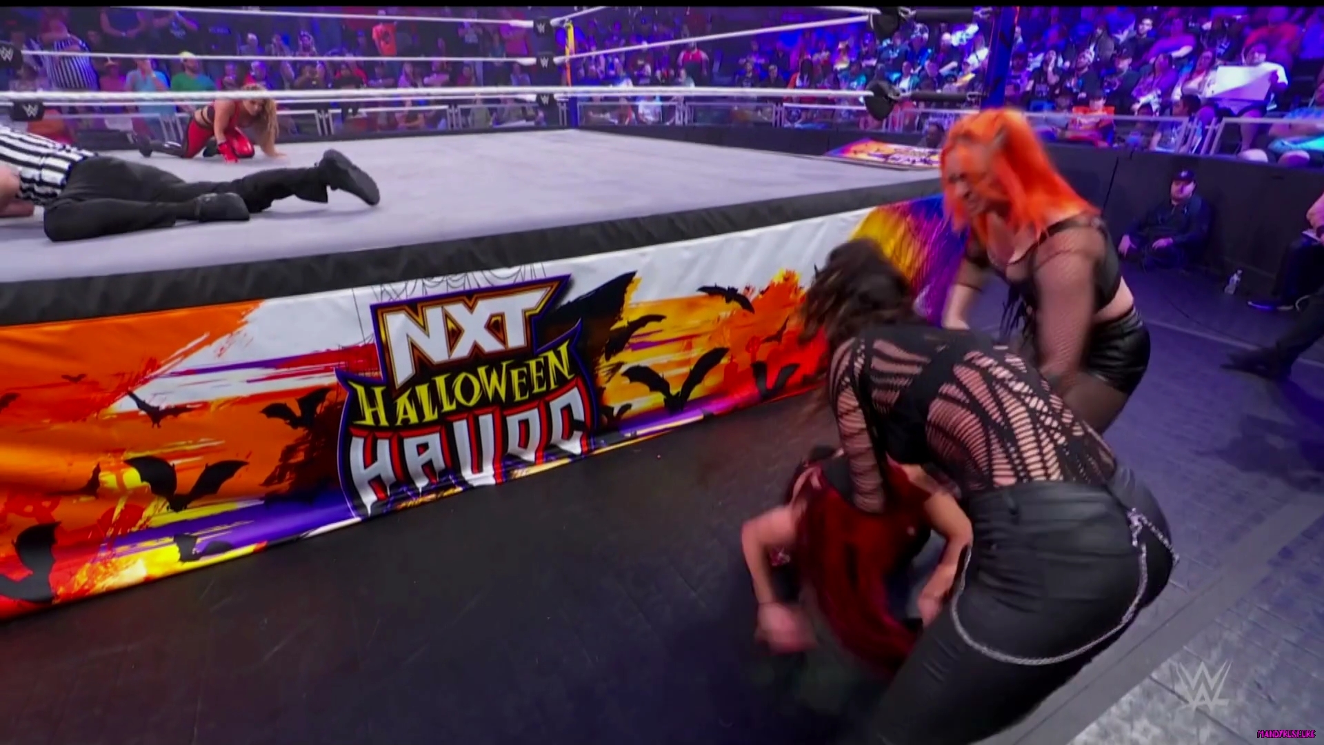 WWE_NXT_Halloween_Havoc_2022_PPV_1080p_HDTV_x264-Star_mkv0897.jpg