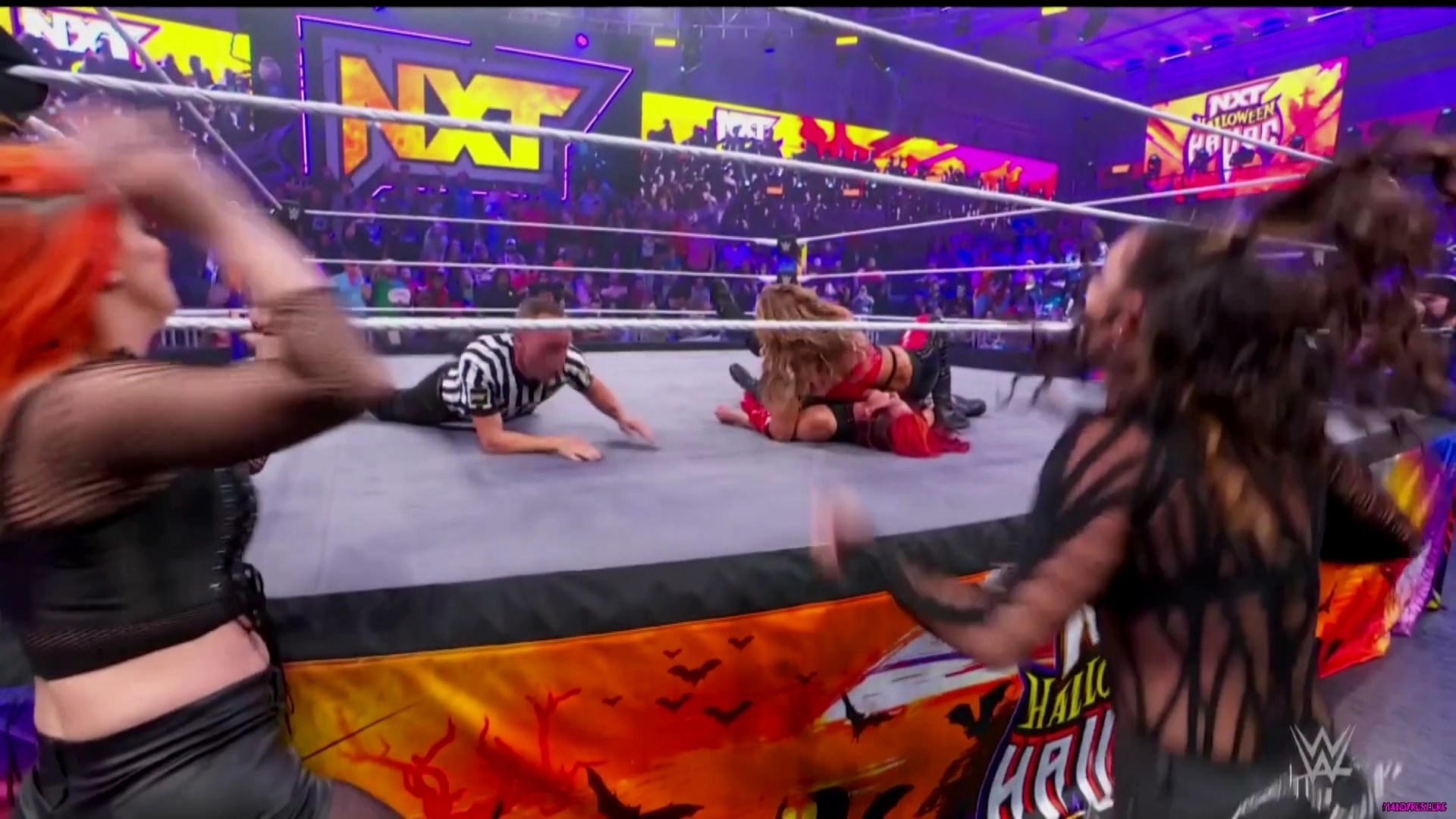 WWE_NXT_Halloween_Havoc_2022_PPV_1080p_HDTV_x264-Star_mkv0909.jpg