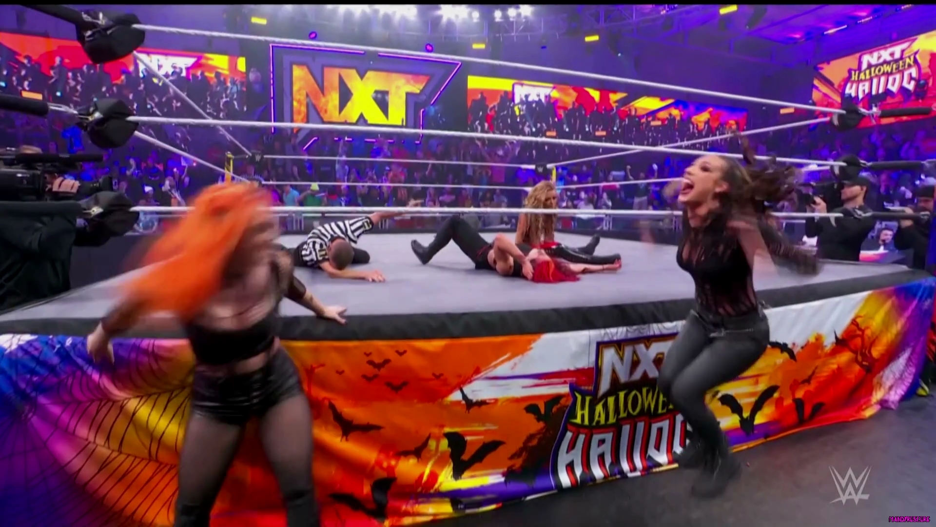 WWE_NXT_Halloween_Havoc_2022_PPV_1080p_HDTV_x264-Star_mkv0913.jpg