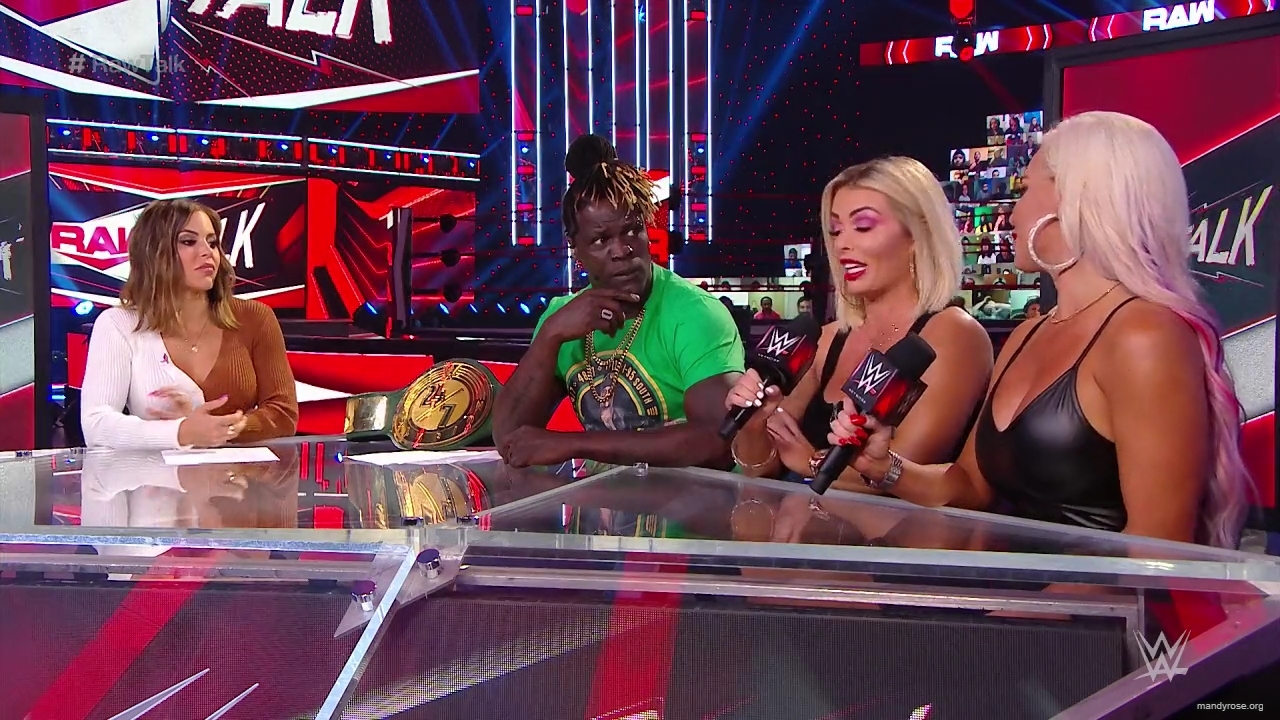 WWE_Raw_Talk_2020_10_26_720p_WEB_h264-HEEL_mp40156.jpg