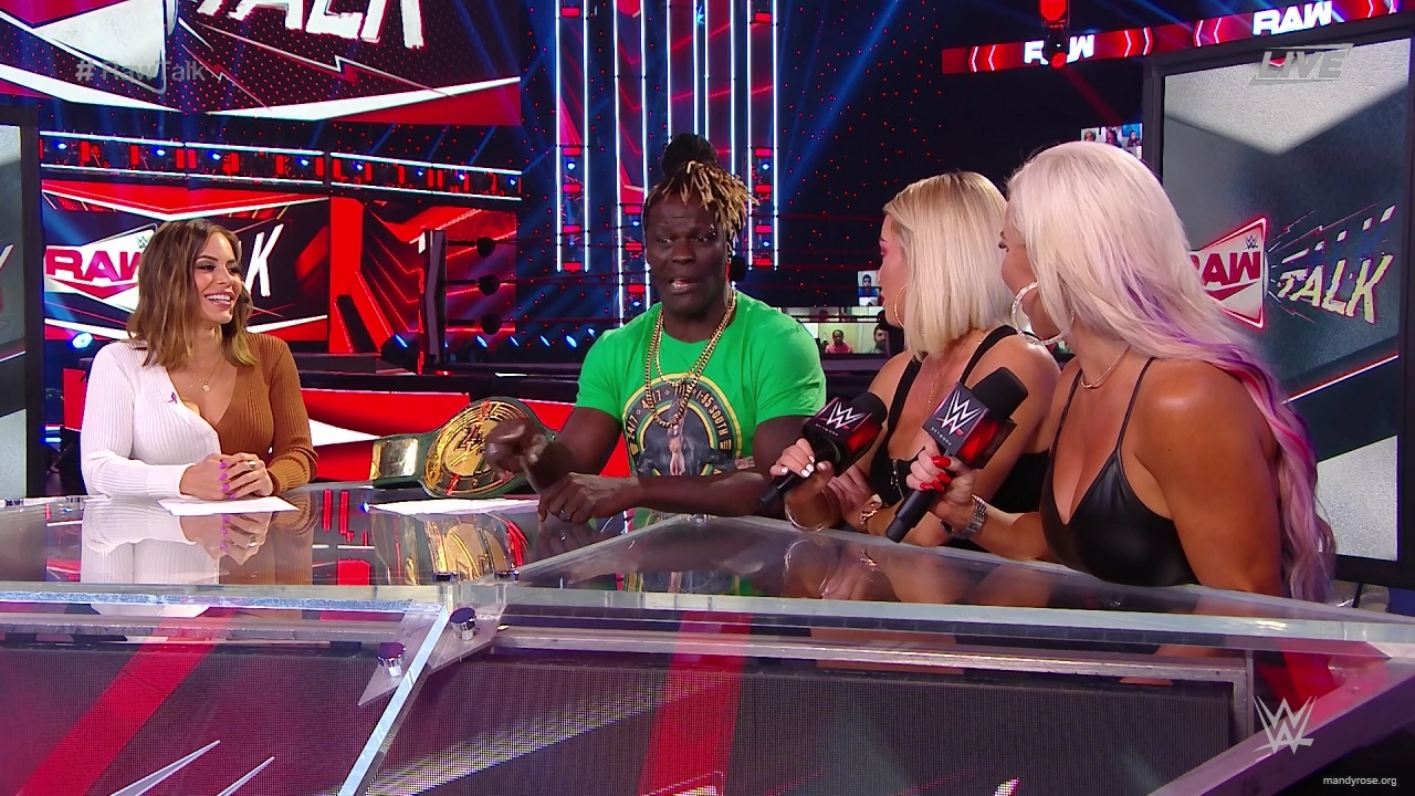 WWE_Raw_Talk_2020_10_26_720p_WEB_h264-HEEL_mp40192.jpg