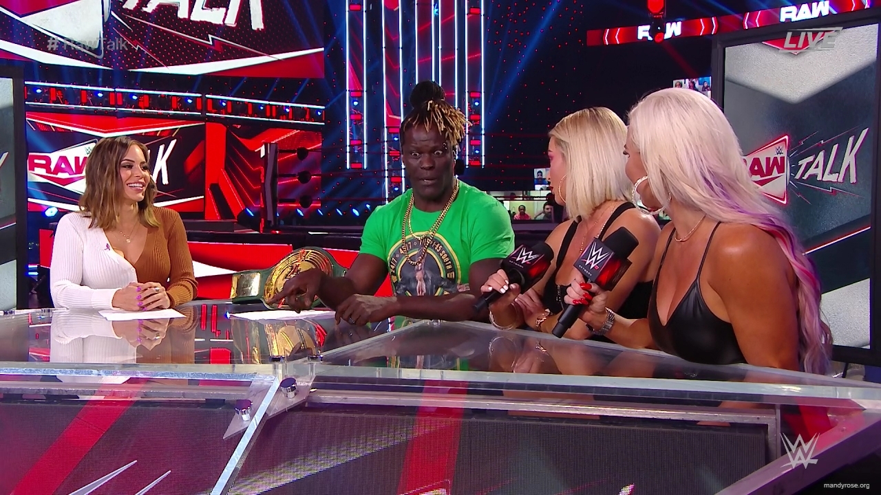 WWE_Raw_Talk_2020_10_26_720p_WEB_h264-HEEL_mp40193.jpg