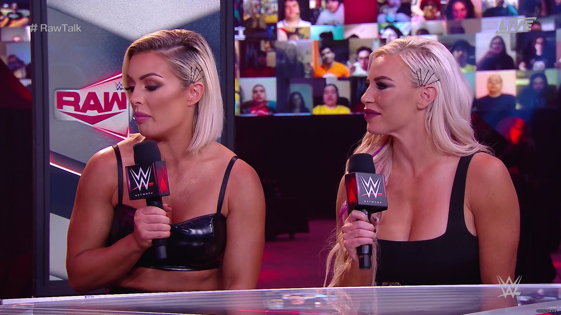 WWE_Raw_Talk_2020_12_14_1080p_WEB_h264-HEEL_mp40040.jpg