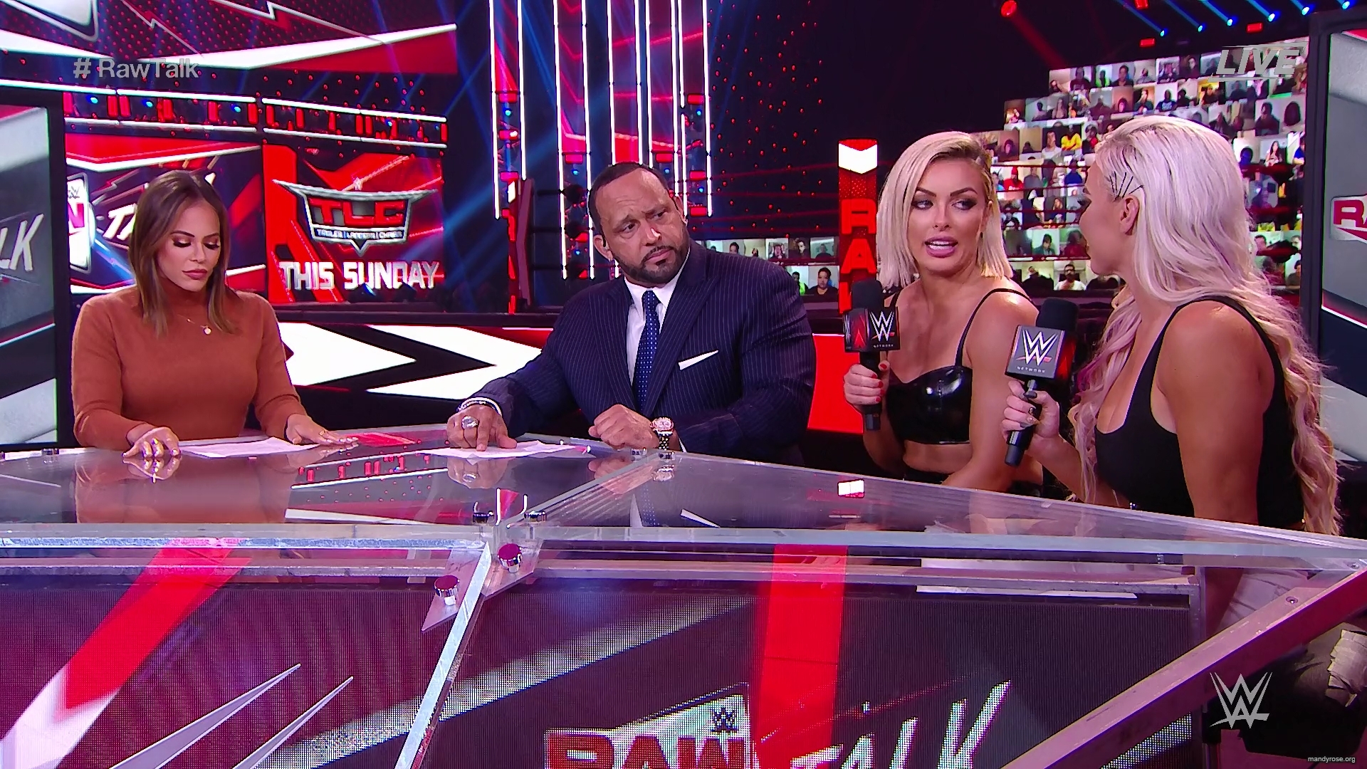 WWE_Raw_Talk_2020_12_14_1080p_WEB_h264-HEEL_mp40041.jpg