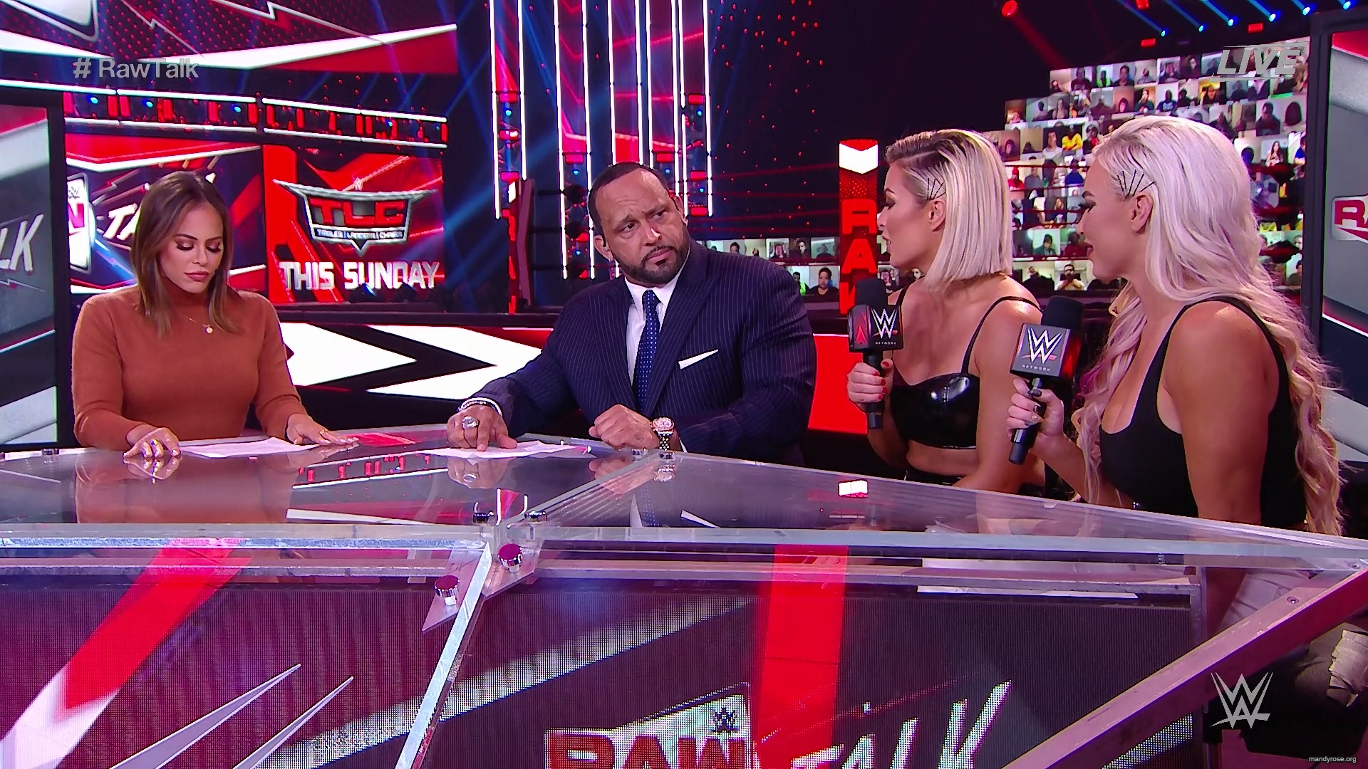 WWE_Raw_Talk_2020_12_14_1080p_WEB_h264-HEEL_mp40042.jpg