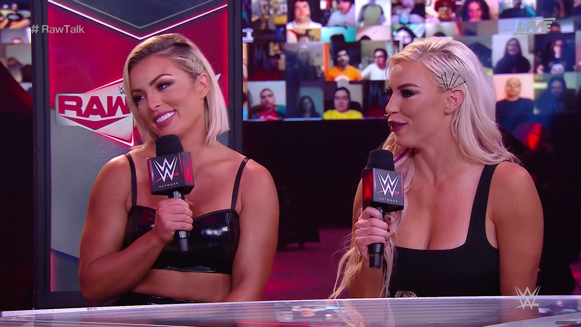 WWE_Raw_Talk_2020_12_14_1080p_WEB_h264-HEEL_mp40045.jpg