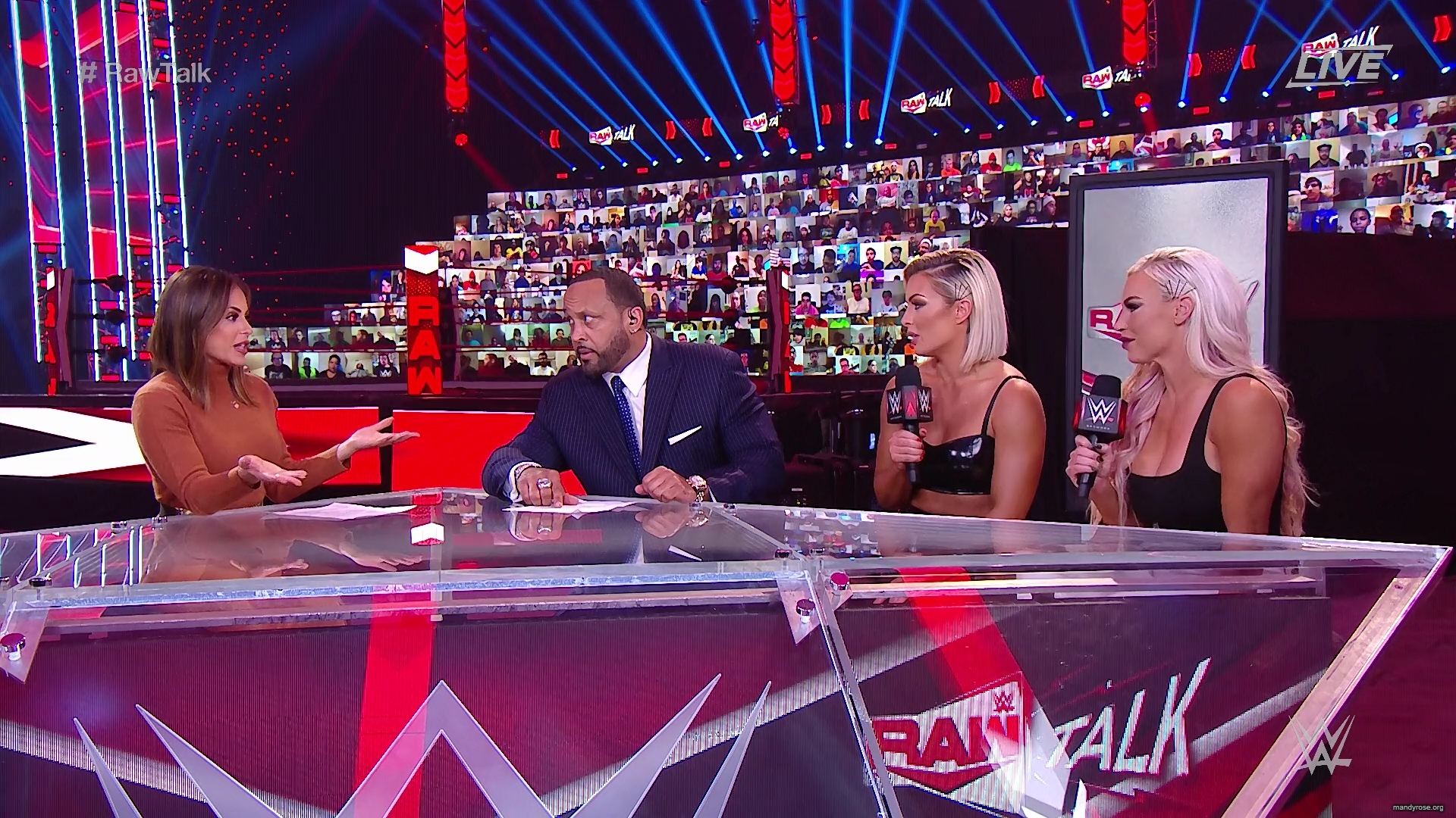 WWE_Raw_Talk_2020_12_14_1080p_WEB_h264-HEEL_mp40051.jpg