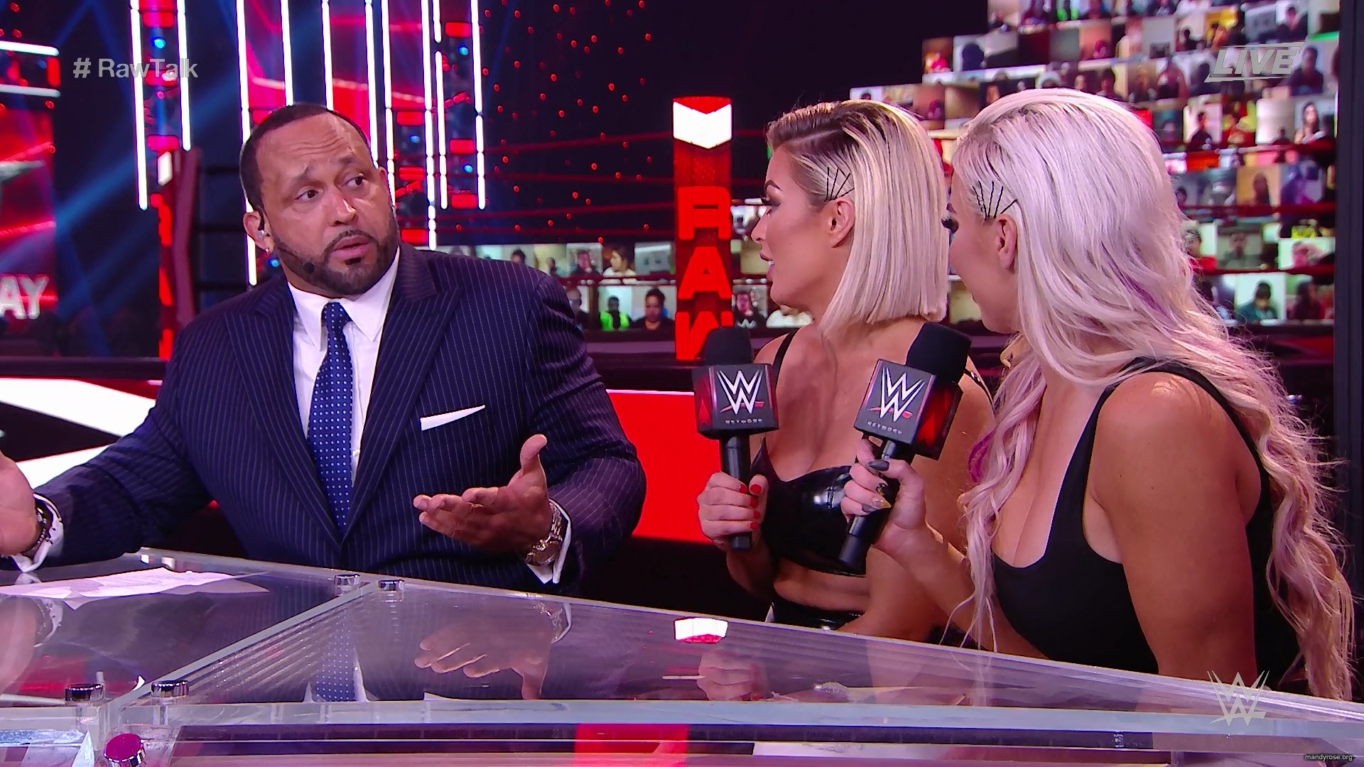 WWE_Raw_Talk_2020_12_14_1080p_WEB_h264-HEEL_mp40137.jpg