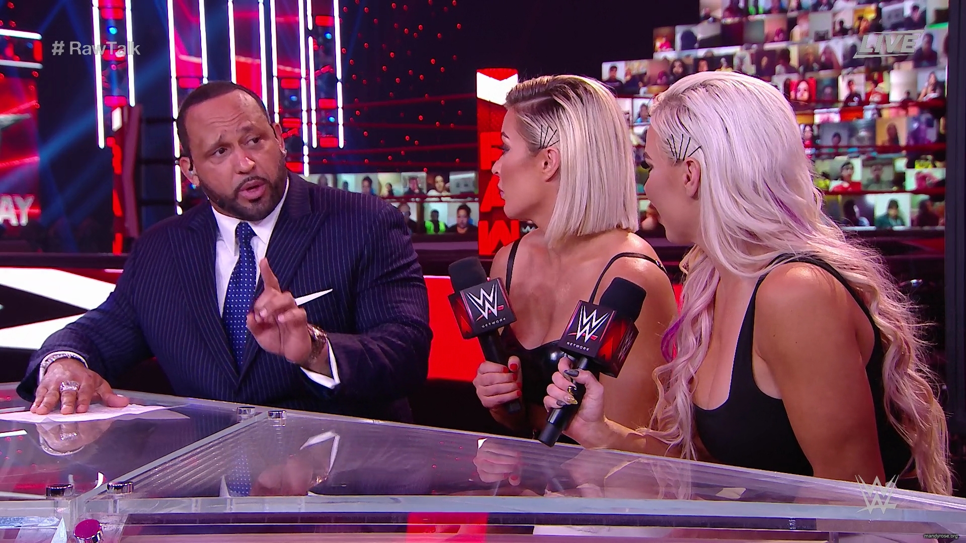 WWE_Raw_Talk_2020_12_14_1080p_WEB_h264-HEEL_mp40140.jpg