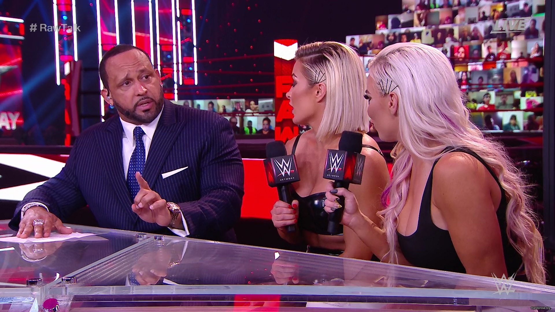 WWE_Raw_Talk_2020_12_14_1080p_WEB_h264-HEEL_mp40141.jpg