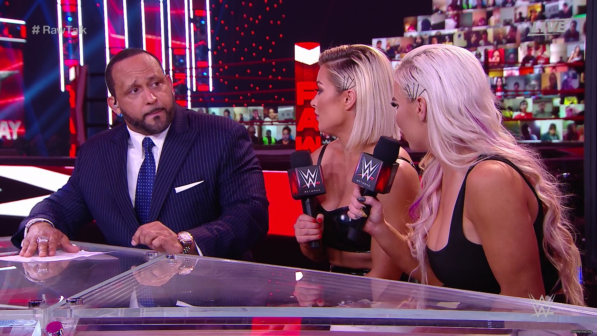 WWE_Raw_Talk_2020_12_14_1080p_WEB_h264-HEEL_mp40142.jpg