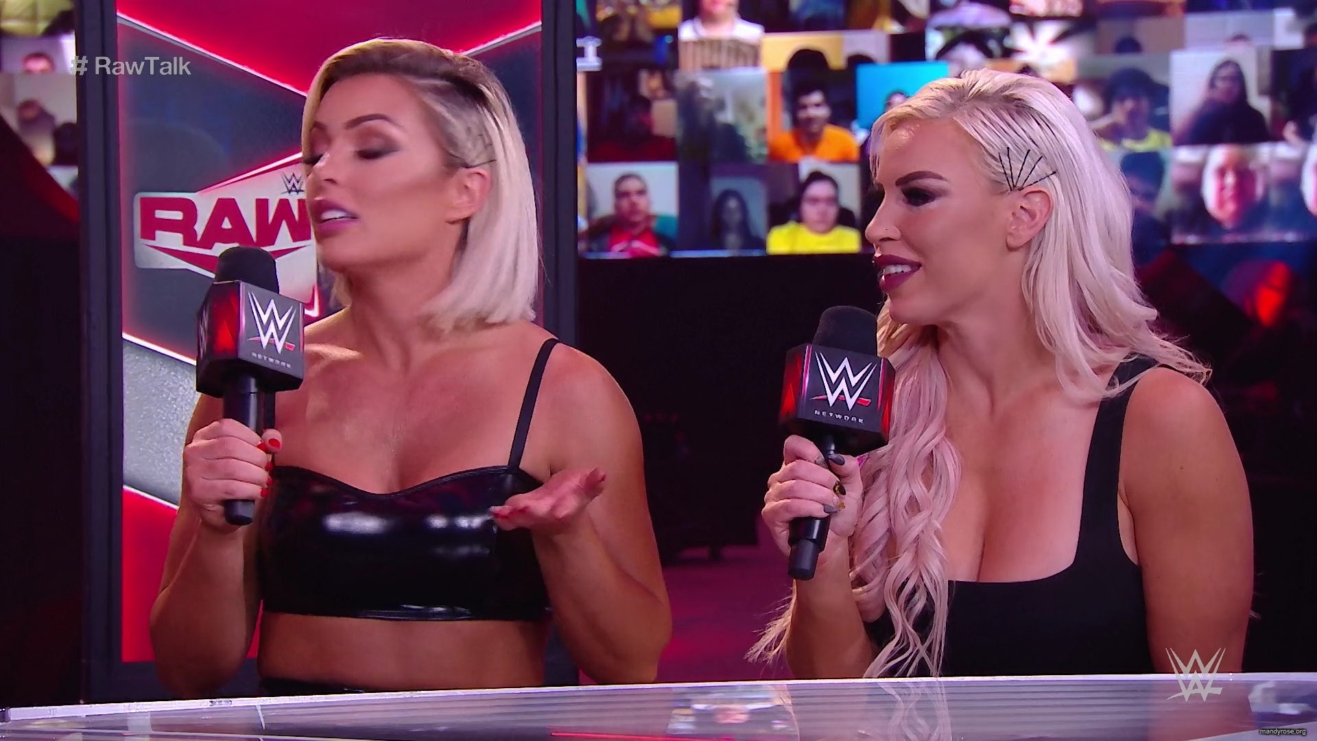 WWE_Raw_Talk_2020_12_14_1080p_WEB_h264-HEEL_mp40197.jpg