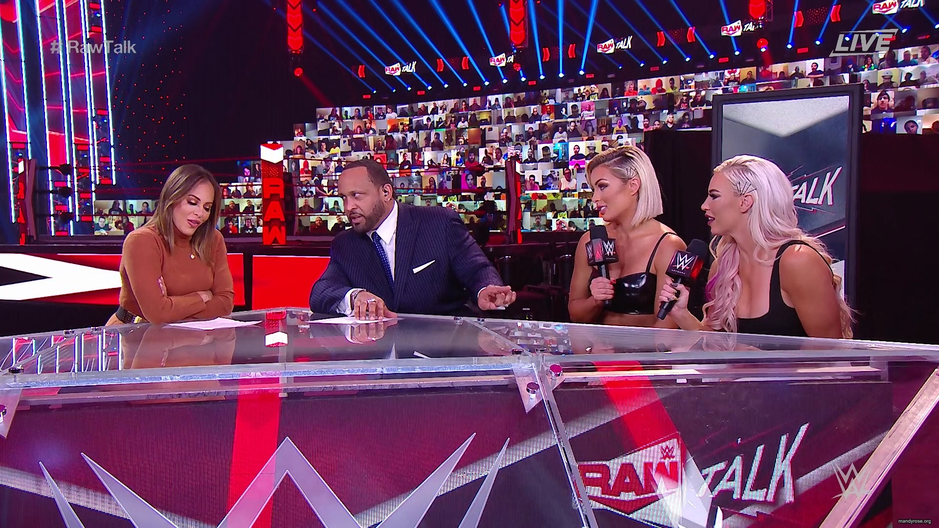 WWE_Raw_Talk_2020_12_14_1080p_WEB_h264-HEEL_mp40248.jpg