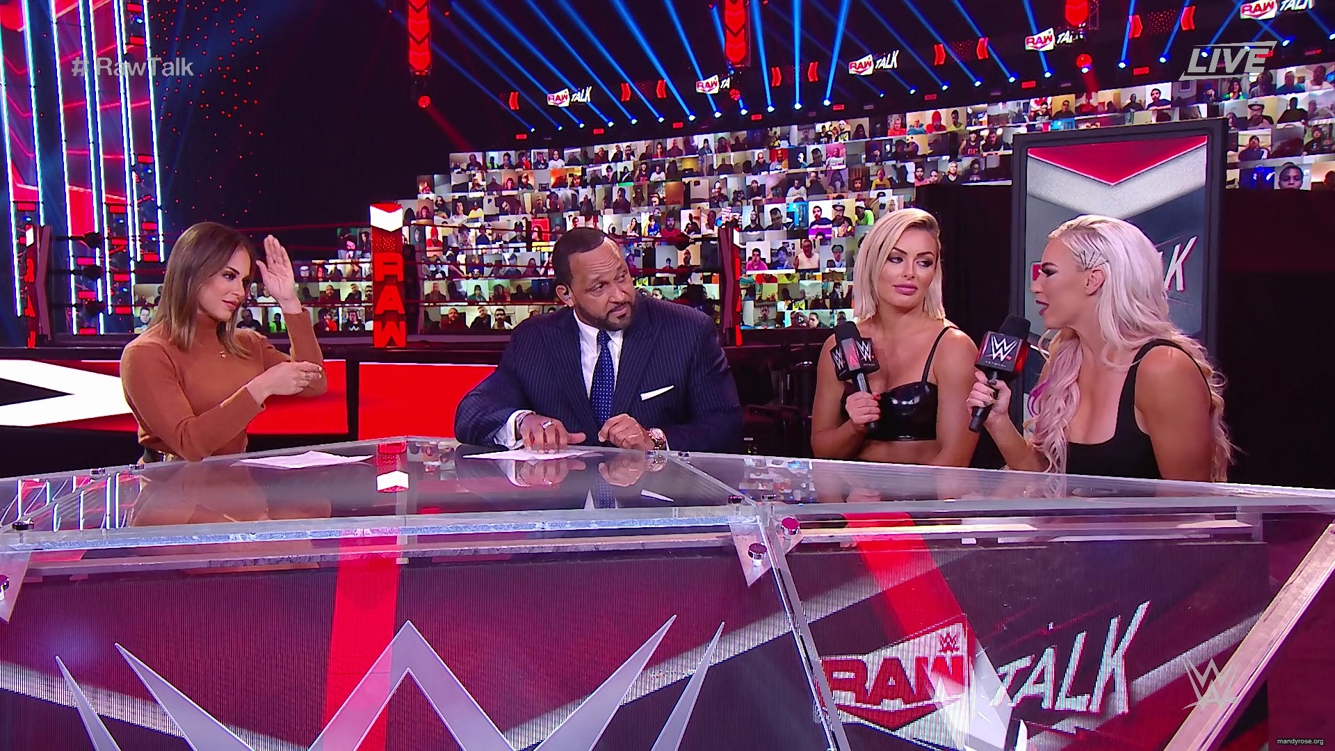 WWE_Raw_Talk_2020_12_14_1080p_WEB_h264-HEEL_mp40252.jpg