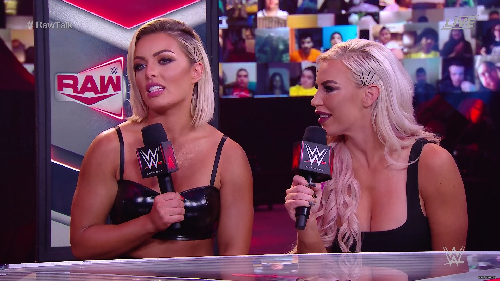 WWE_Raw_Talk_2020_12_14_1080p_WEB_h264-HEEL_mp40254.jpg