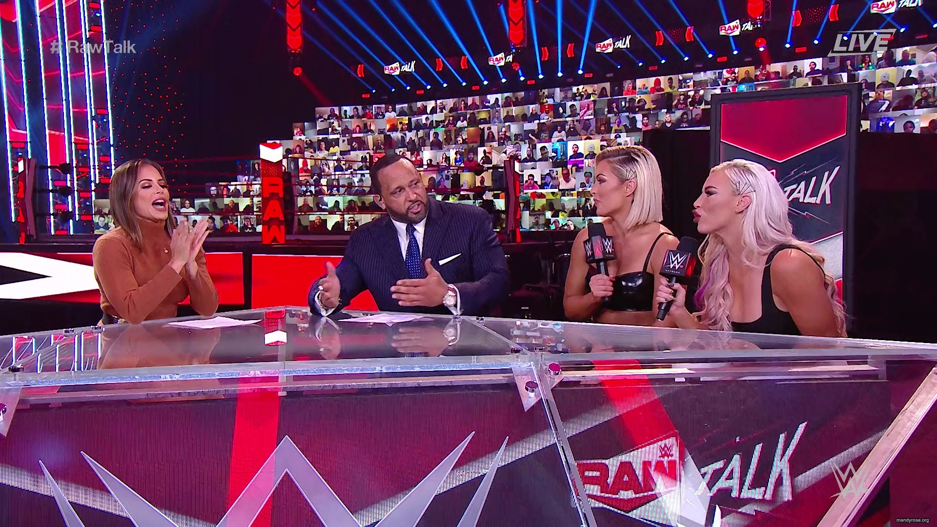 WWE_Raw_Talk_2020_12_14_1080p_WEB_h264-HEEL_mp40259.jpg