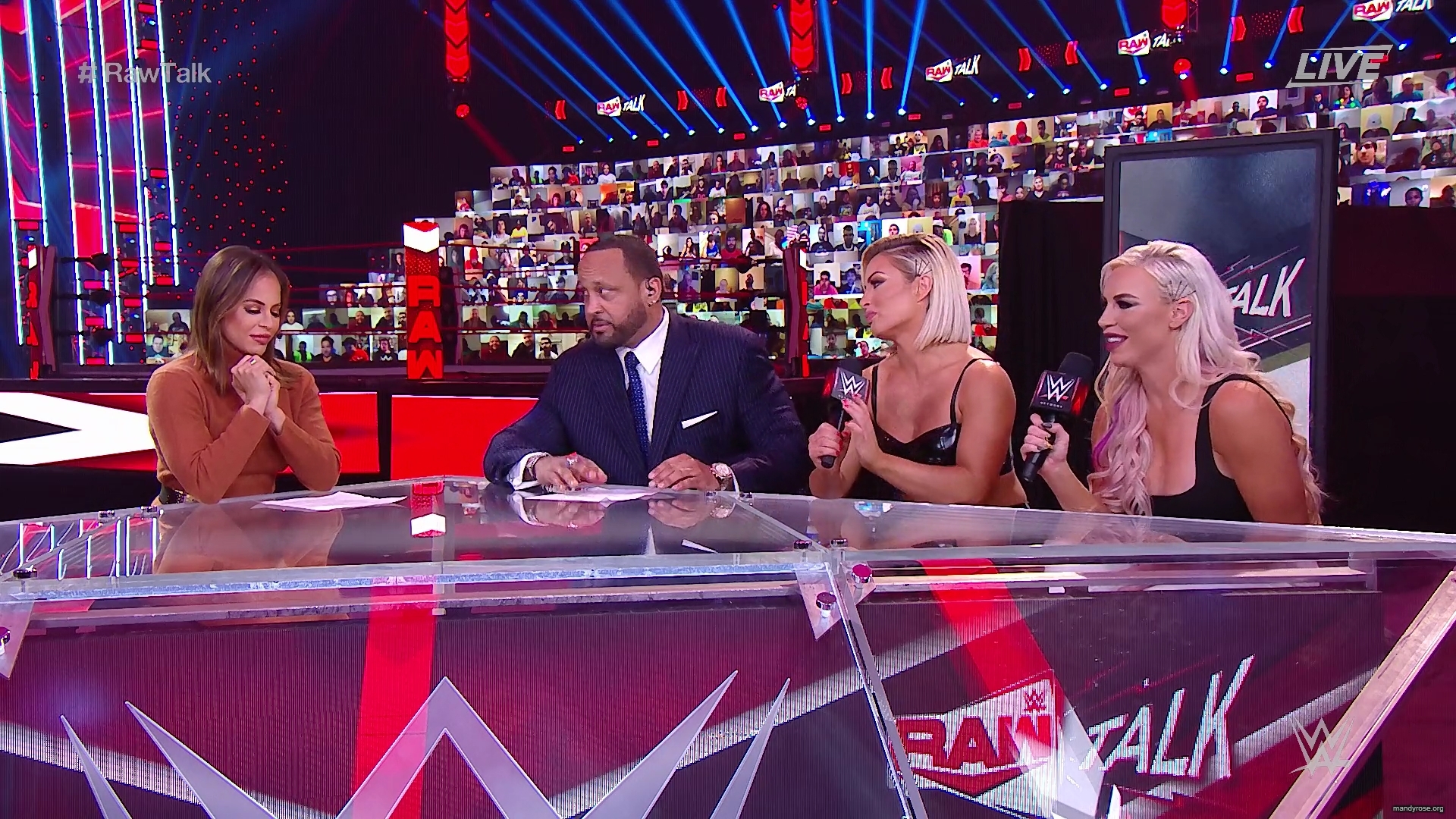 WWE_Raw_Talk_2020_12_14_1080p_WEB_h264-HEEL_mp40262.jpg