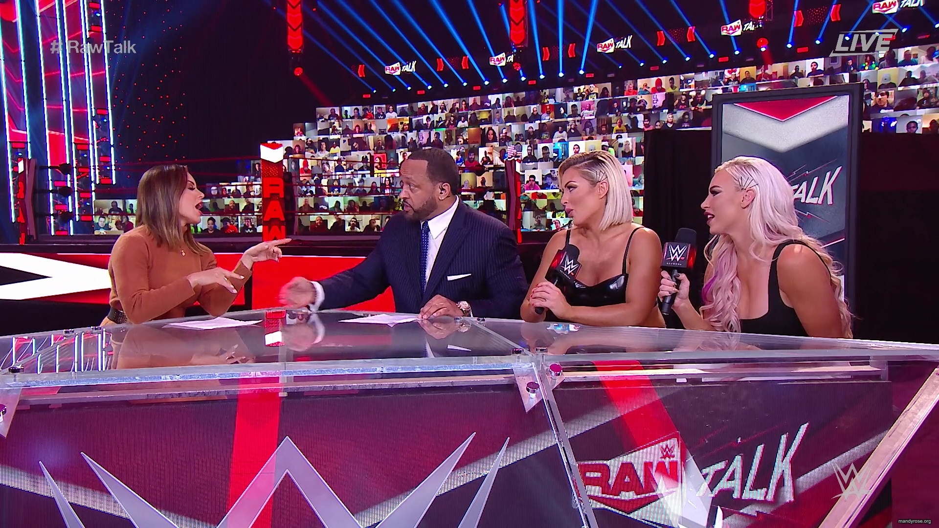 WWE_Raw_Talk_2020_12_14_1080p_WEB_h264-HEEL_mp40266.jpg