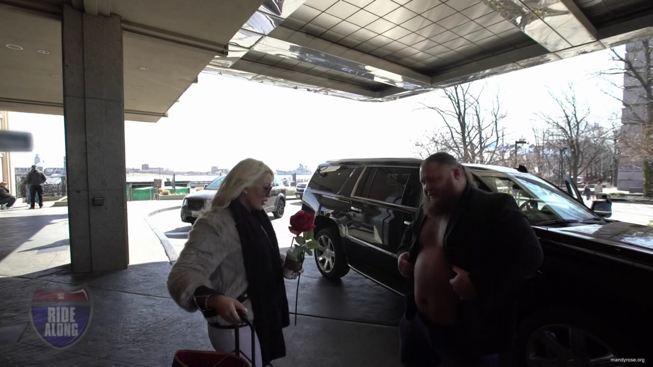 WWE_Ride_Along_S05E02_Love_and_Smoke_720p_Hi_WEB_h264-HEEL_mp40121.jpg