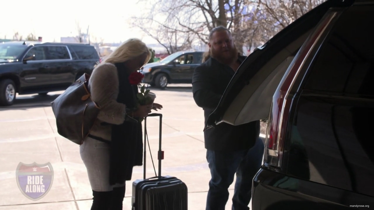 WWE_Ride_Along_S05E02_Love_and_Smoke_720p_Hi_WEB_h264-HEEL_mp40126.jpg