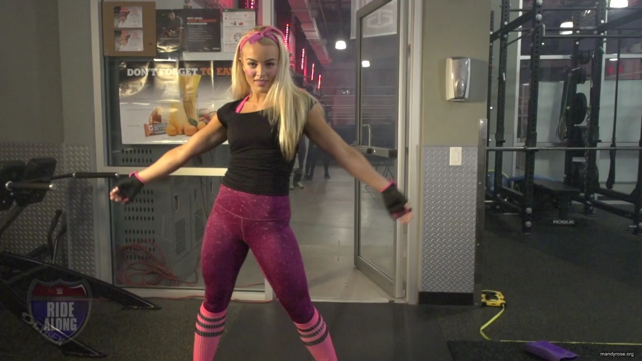 WWE_Ride_Along_S05E02_Love_and_Smoke_720p_Hi_WEB_h264-HEEL_mp40336.jpg