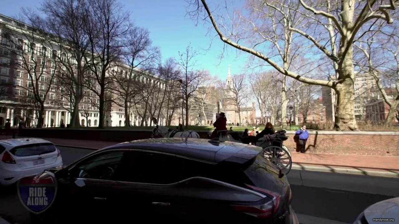 WWE_Ride_Along_S05E02_Love_and_Smoke_720p_Hi_WEB_h264-HEEL_mp41200.jpg
