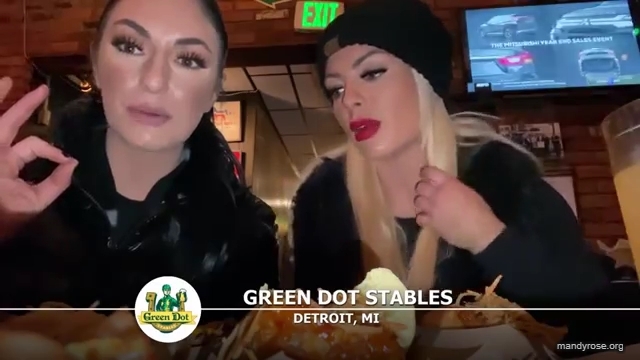 WWE_SMACKDOWN_DETROIT___Whose_side_are_you_on_2121_Mandy_Rose_Sonya_Deville_mp42334.jpg